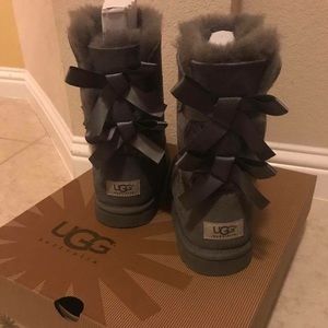 UGG bailey bow